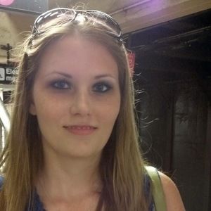 Meet your Posher, Cadie